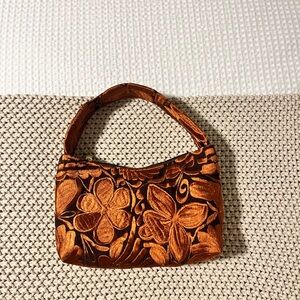 Embroidered Floral Shoulder Bag - Tan